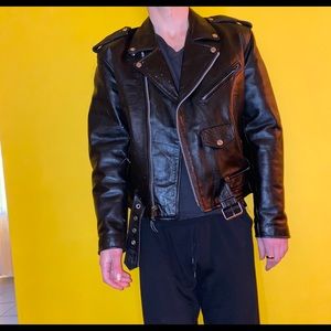 Vintage leather size 40